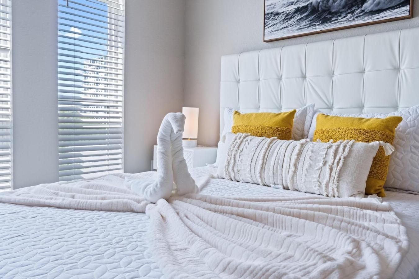 Central Avenue 2 Bed Mins From Tropicana Field St. Petersburg Luaran gambar